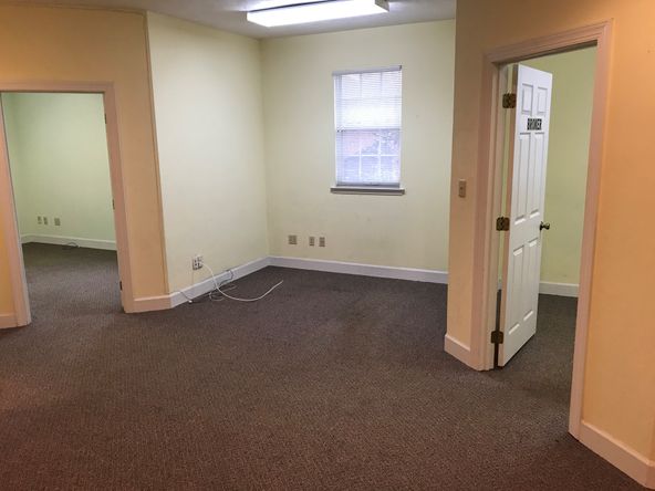 2937 Kerry Forest Pkwy, Tallahassee, FL 32309